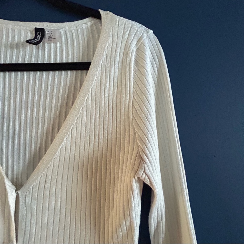 H&M Ruffle cardigan Size M - Picture 5 of 9